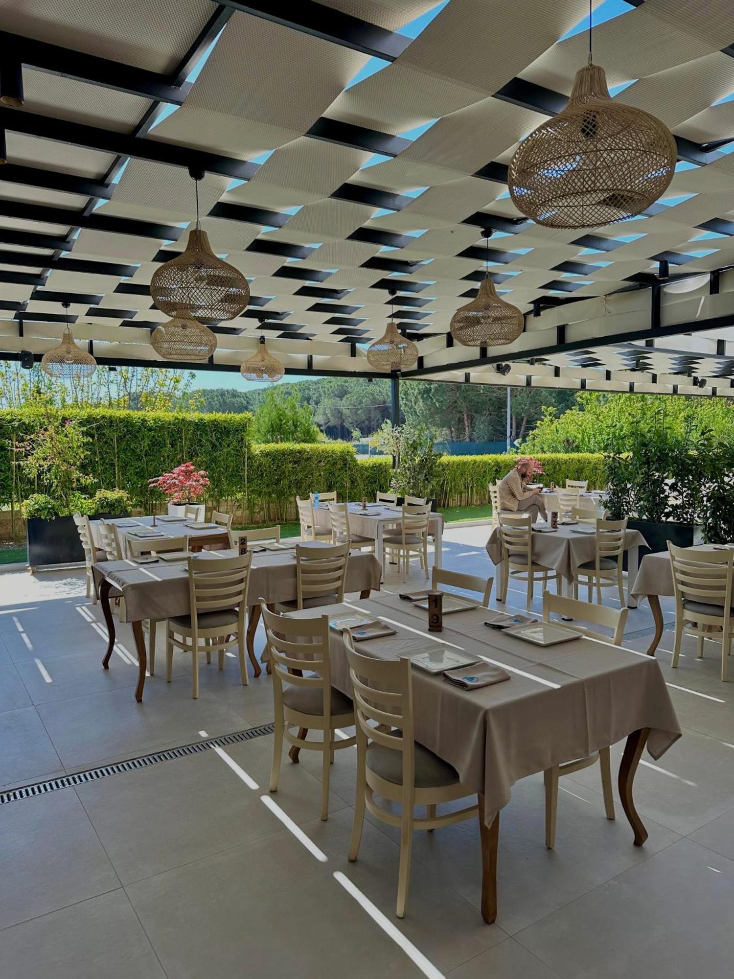 Hotel Fish Land Plazhi San Pietro Экстерьер фото